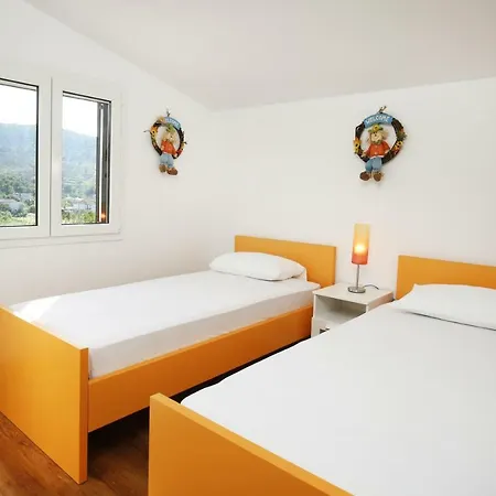 بيت للعطل Quiet House With Garden